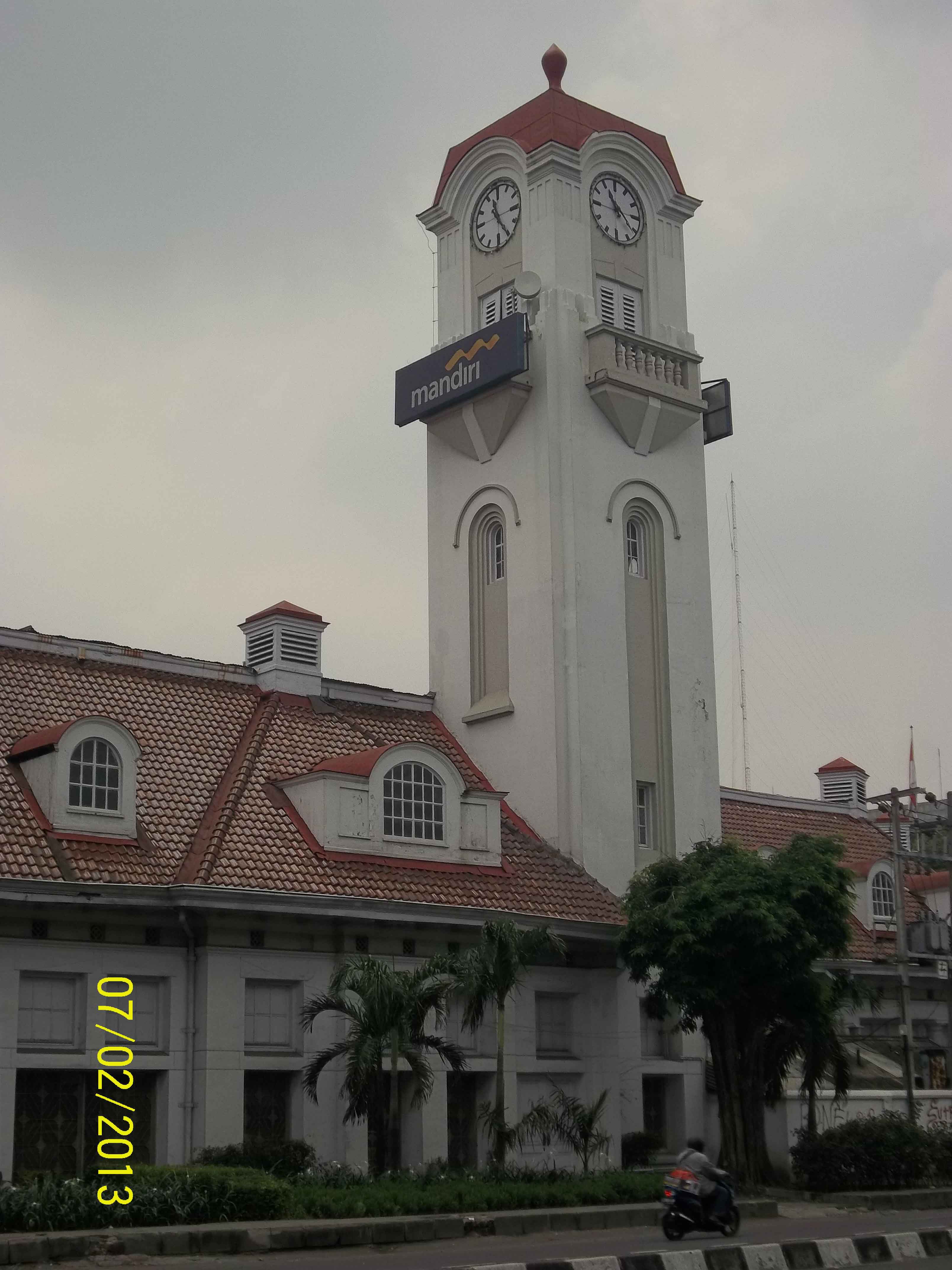 gedung perkantoran bersejarah